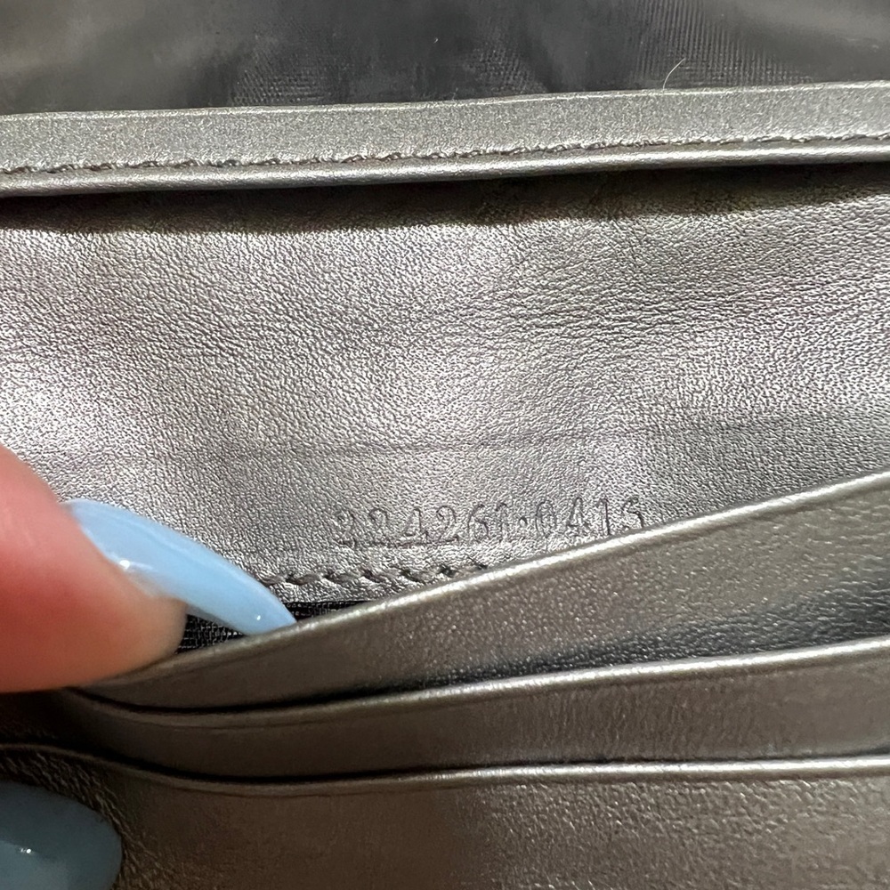 Authentic Gucci platinum Card Holder wallet - Picture 4 of 5